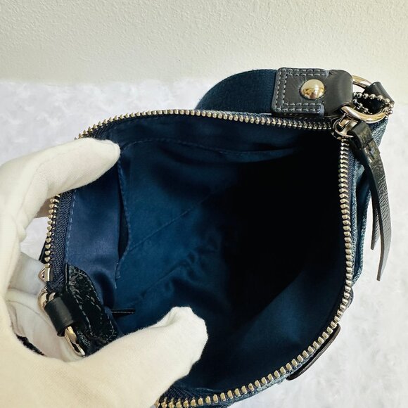 Coach Poppy Denim Signature Swingpack 46905 - Indigo Blue in EUC - Picture 12 of 13